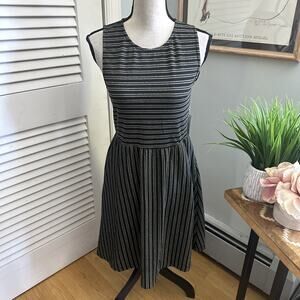 Draper James RSVP Dress Small Black Metallic Gold Striped Classic Cocktail Party